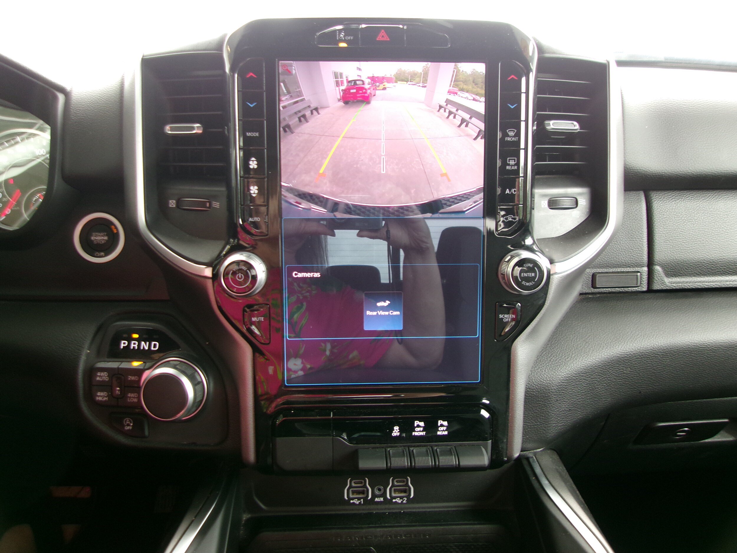 Used 2025 RAM 1500 Big Horn AWD/4WD image 16