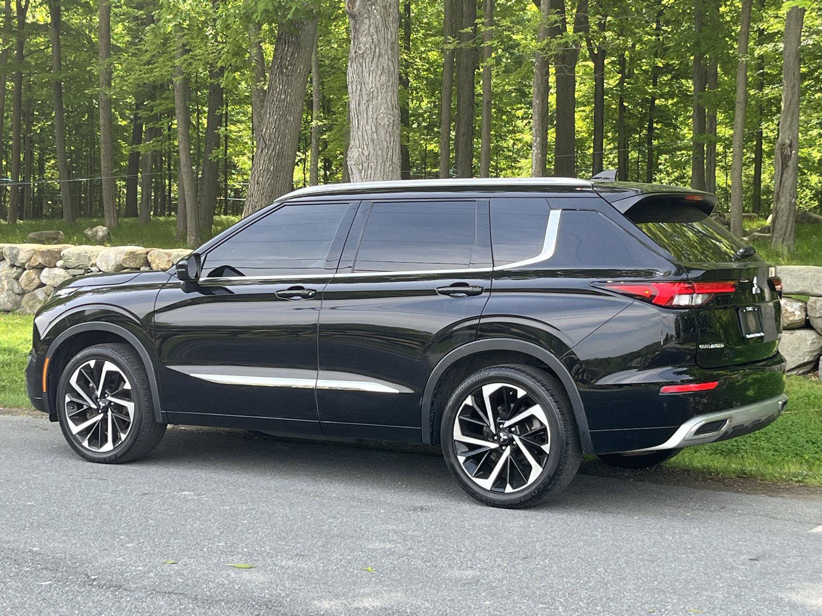 Used 2023 Mitsubishi Outlander SEL AWD/4WD image 22