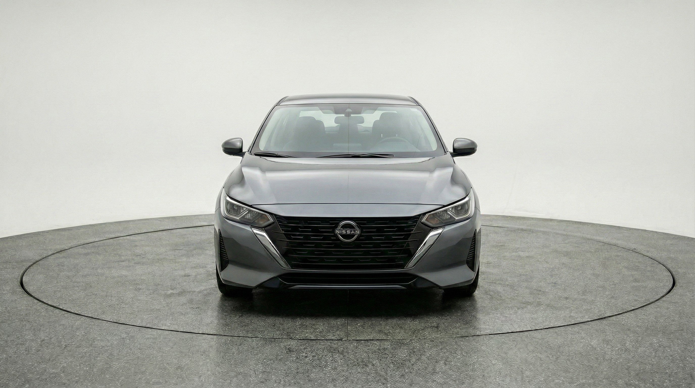 Used 2025 Nissan Sentra SV FWD image 2