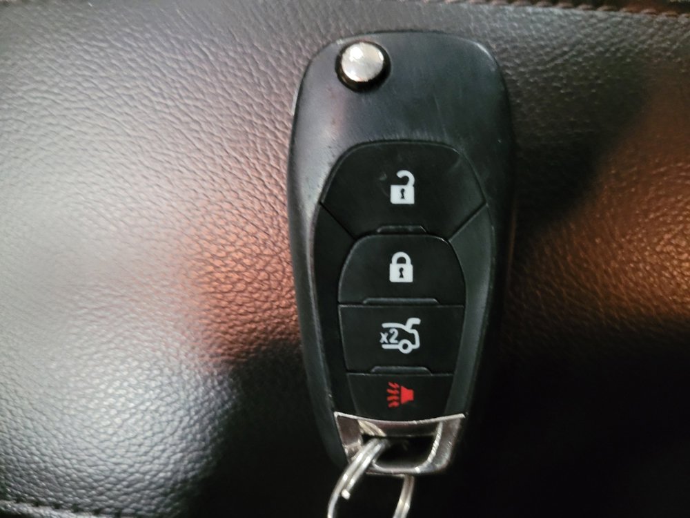 Used 2018 Chevrolet Cruze LS image 32