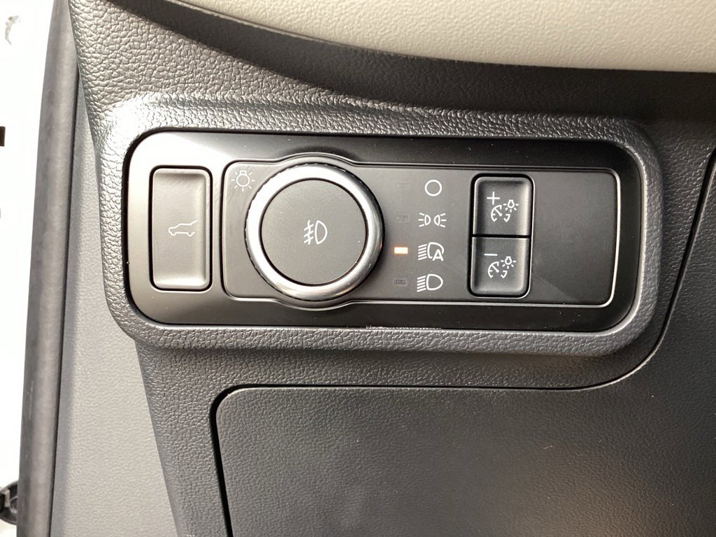 Used 2025 Ford Explorer Active w/ Active Comfort Package image 66