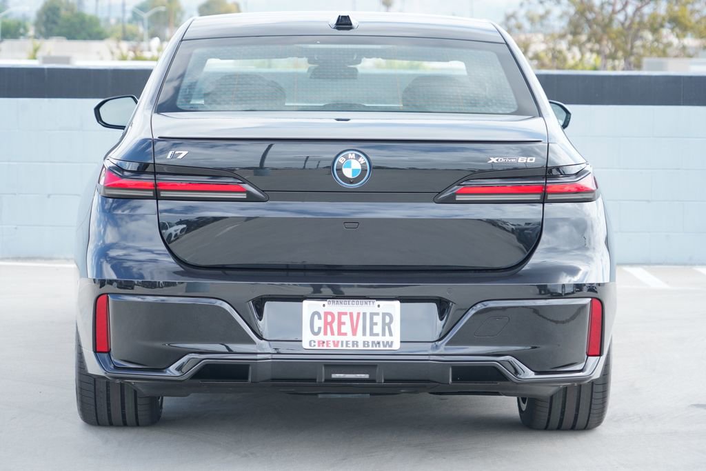 New 2026 BMW i7 xDrive60 AWD/4WD image 6