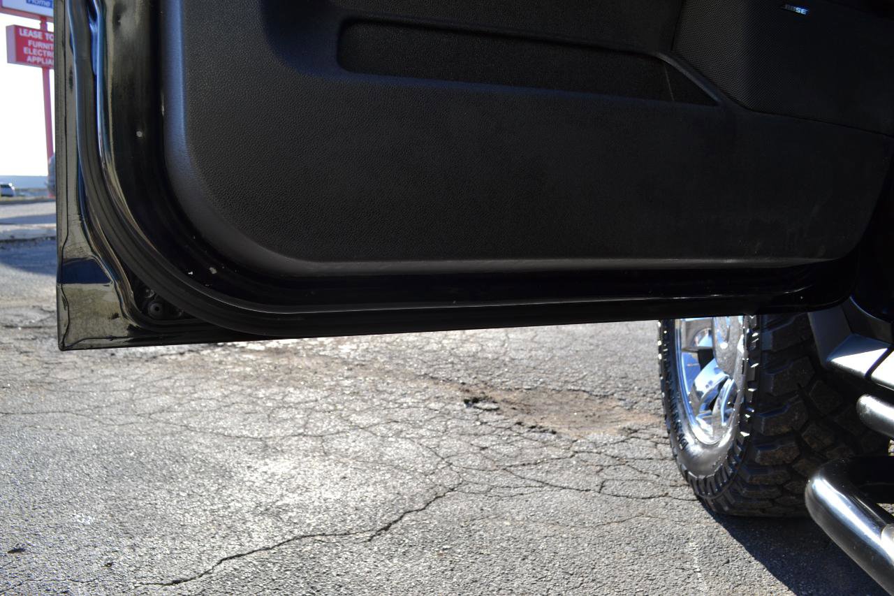 Used 2009 HUMMER H2 Luxury image 30