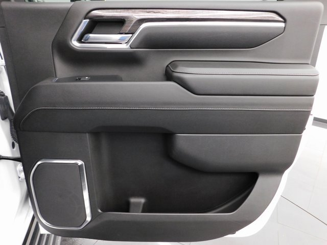 Used 2024 Chevrolet Silverado 2500 LTZ w/ LTZ Convenience Package image 25