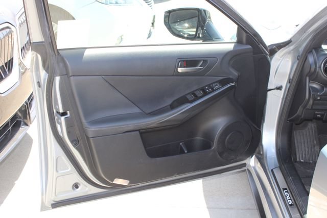 Certified 2023 Lexus IS 300 w/ Comfort Package RWD image 11