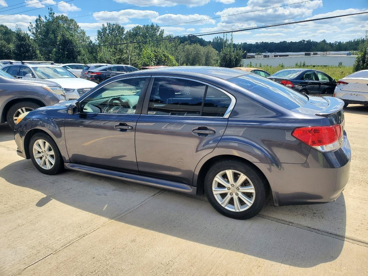 Used 2012 Subaru Legacy 2.5i Premium AWD/4WD image 11
