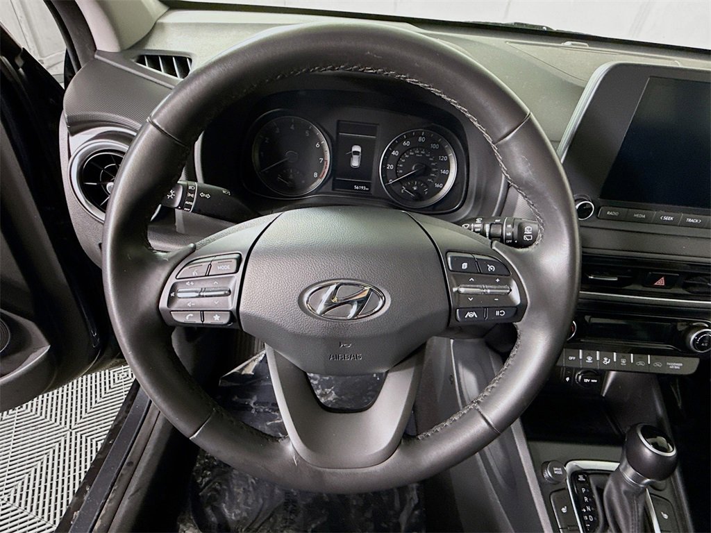 Certified 2022 Hyundai Kona SEL w/ Convenience Package image 21