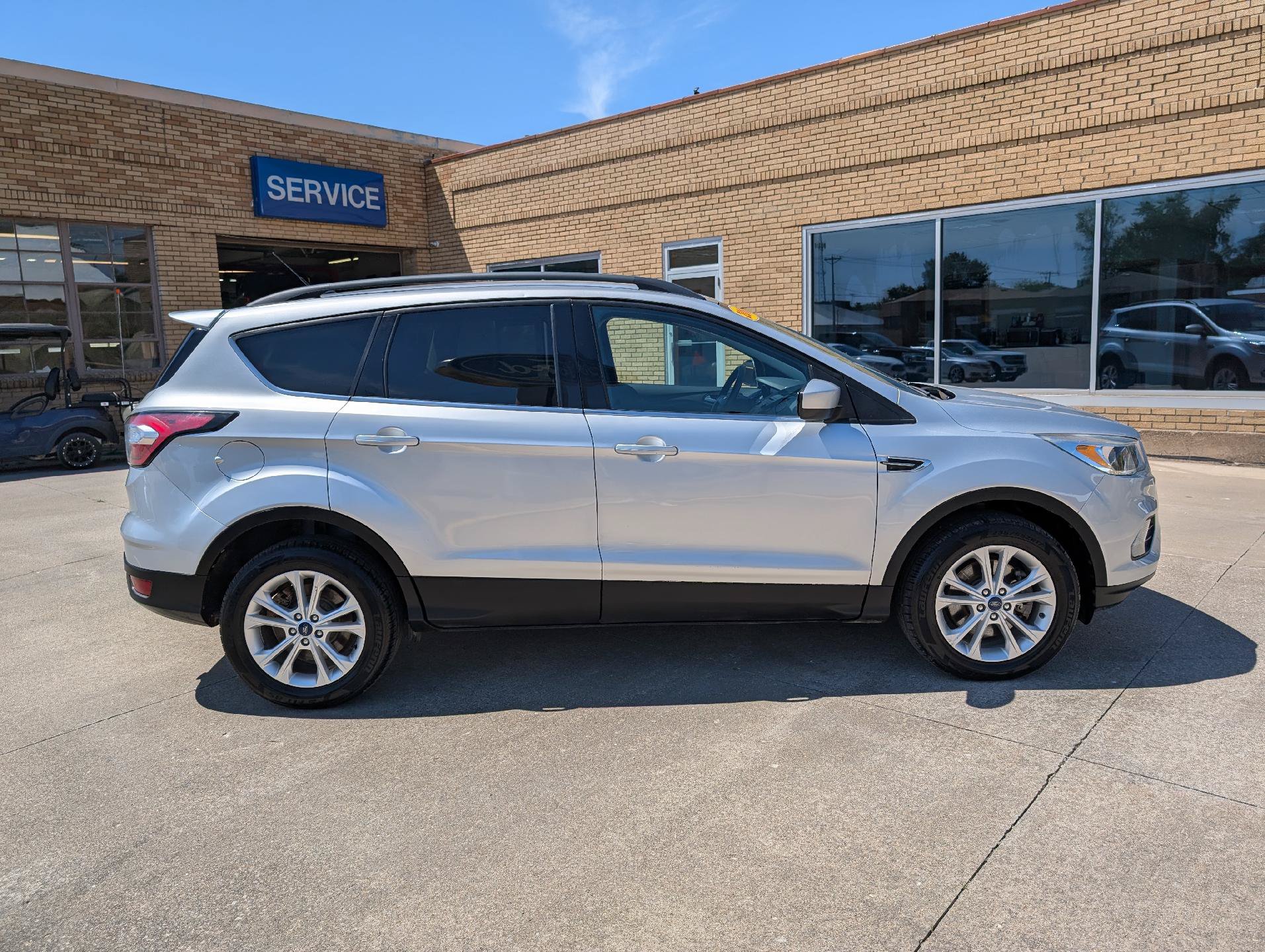 Used 2018 Ford Escape SE AWD/4WD image 5