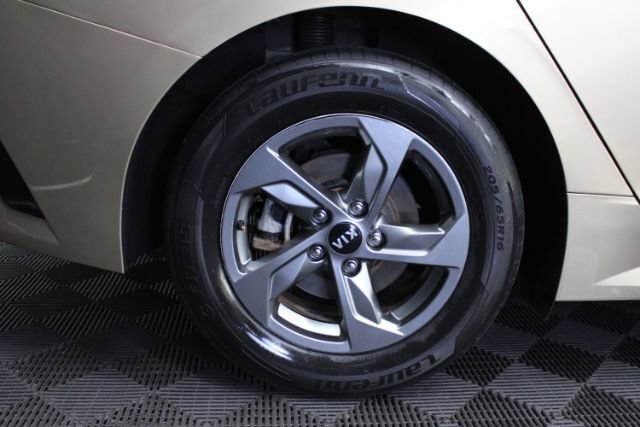 Used 2021 Kia K5 LXS FWD image 6