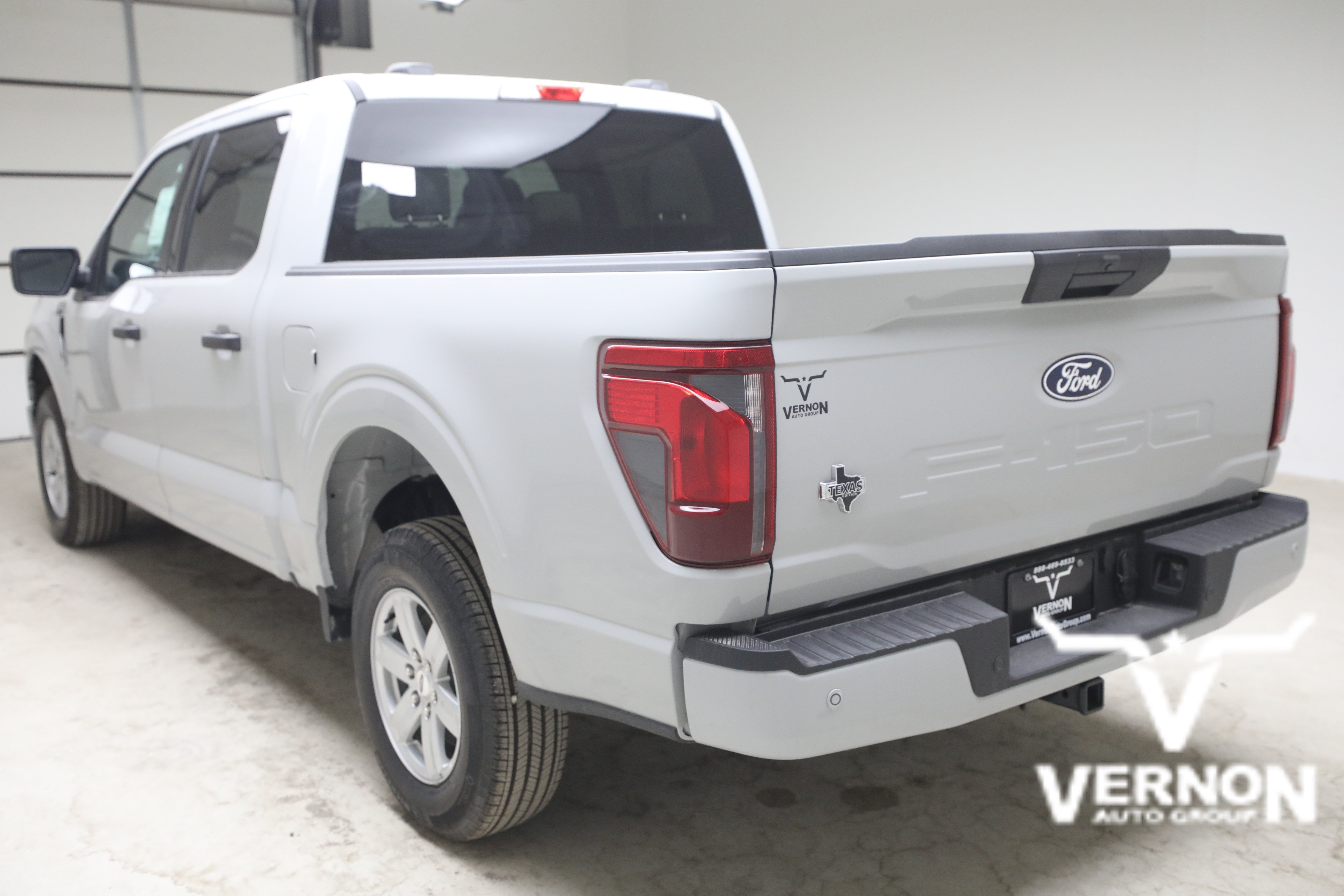 New 2026 Ford F150 XLT RWD image 3