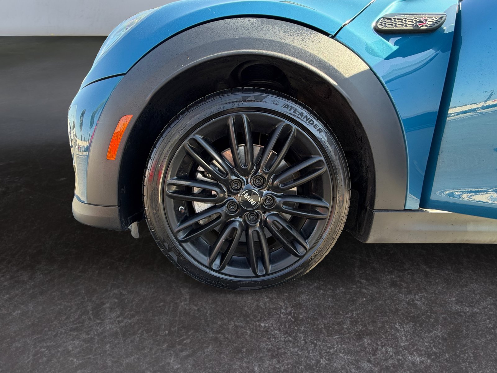 Used 2023 MINI Cooper S w/ Signature Upholstery Package FWD image 14
