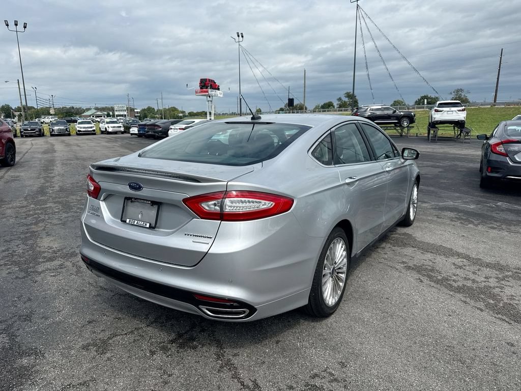 Used 2016 Ford Fusion Titanium AWD/4WD image 5