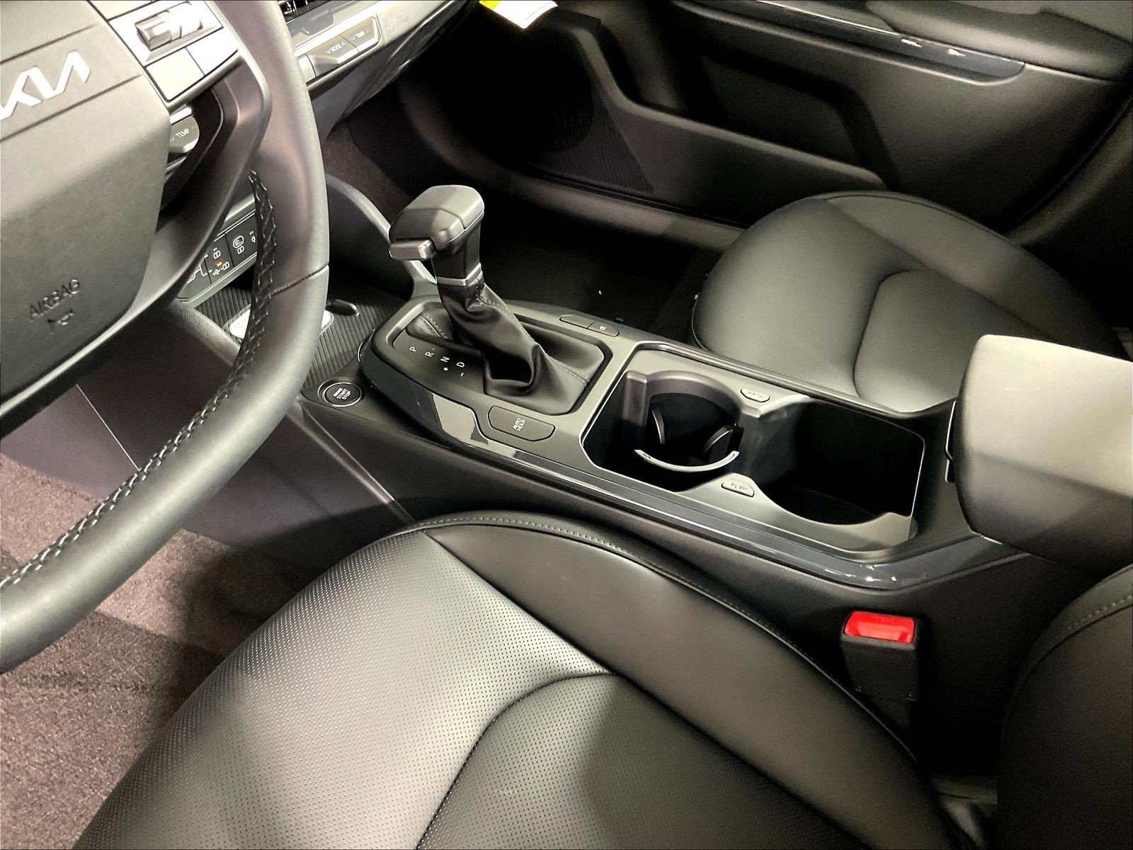 New 2026 Kia K4 EX FWD image 12
