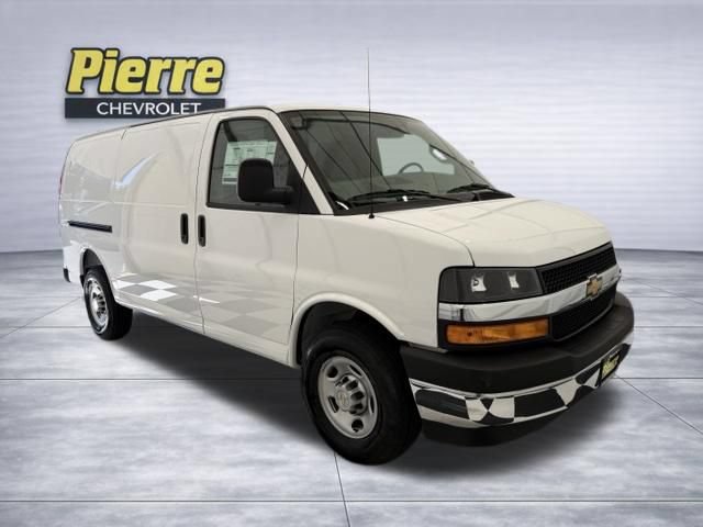 New 2026 Chevrolet Express 2500 w/ Driver Convenience Package RWD image 8