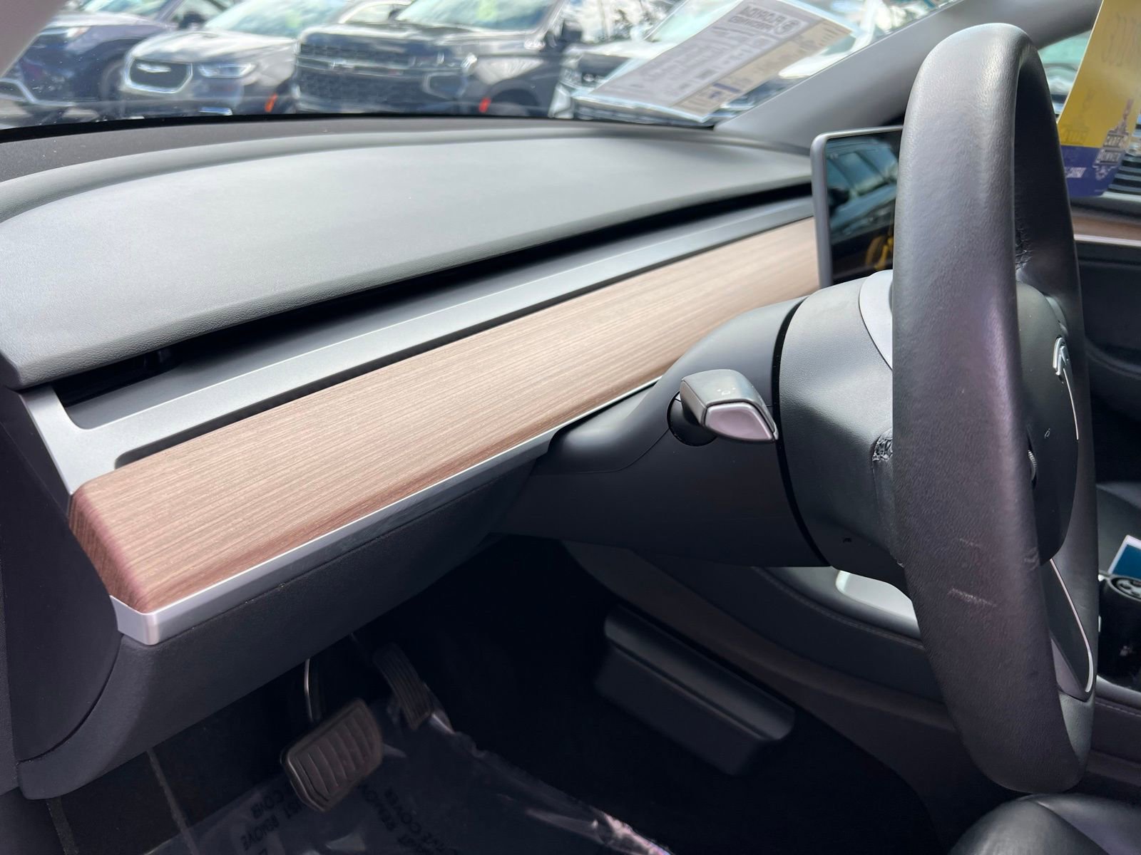 Used 2023 Tesla Model Y Long Range AWD/4WD image 35