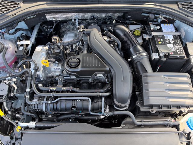 New 2027 Volkswagen Jetta SE FWD image 30