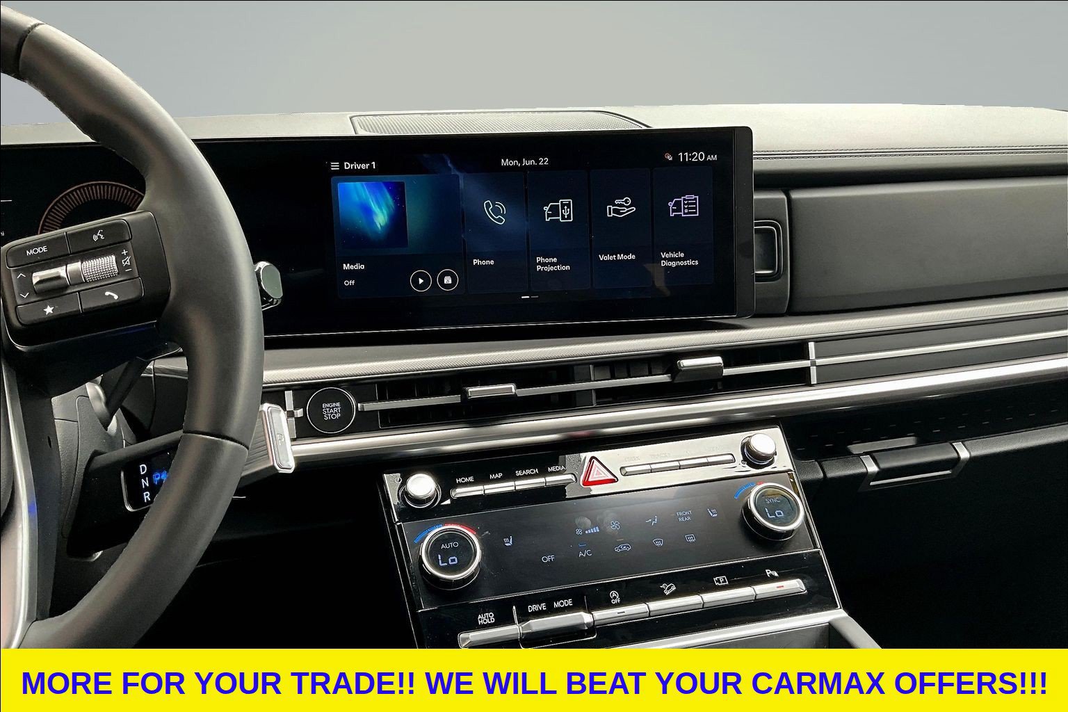 Used 2025 Hyundai Santa Fe SEL FWD image 11