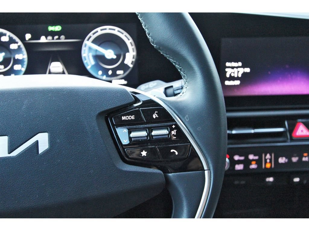 Used 2023 Kia Niro Wind FWD image 20
