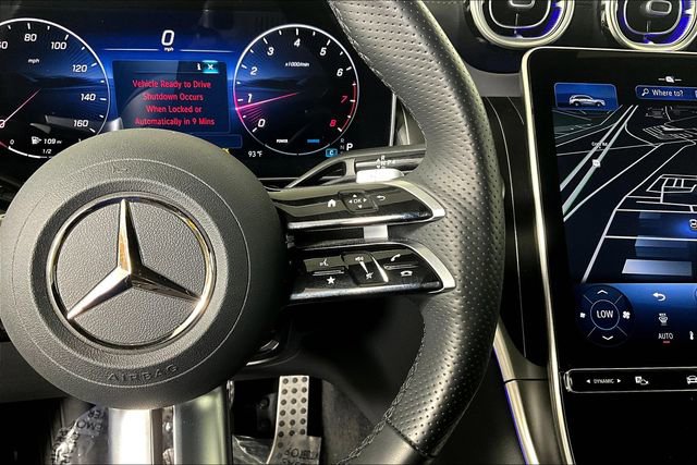 Used 2025 Mercedes-Benz GLC 300 4MATIC image 19