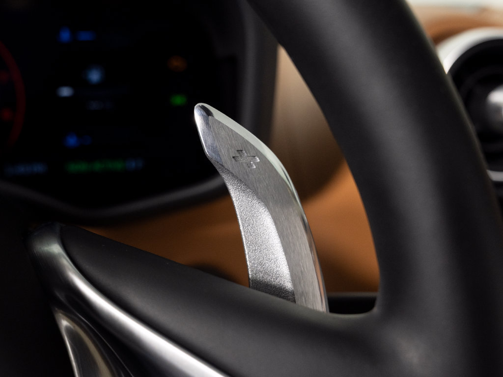 Used 2020 McLaren GT RWD image 25