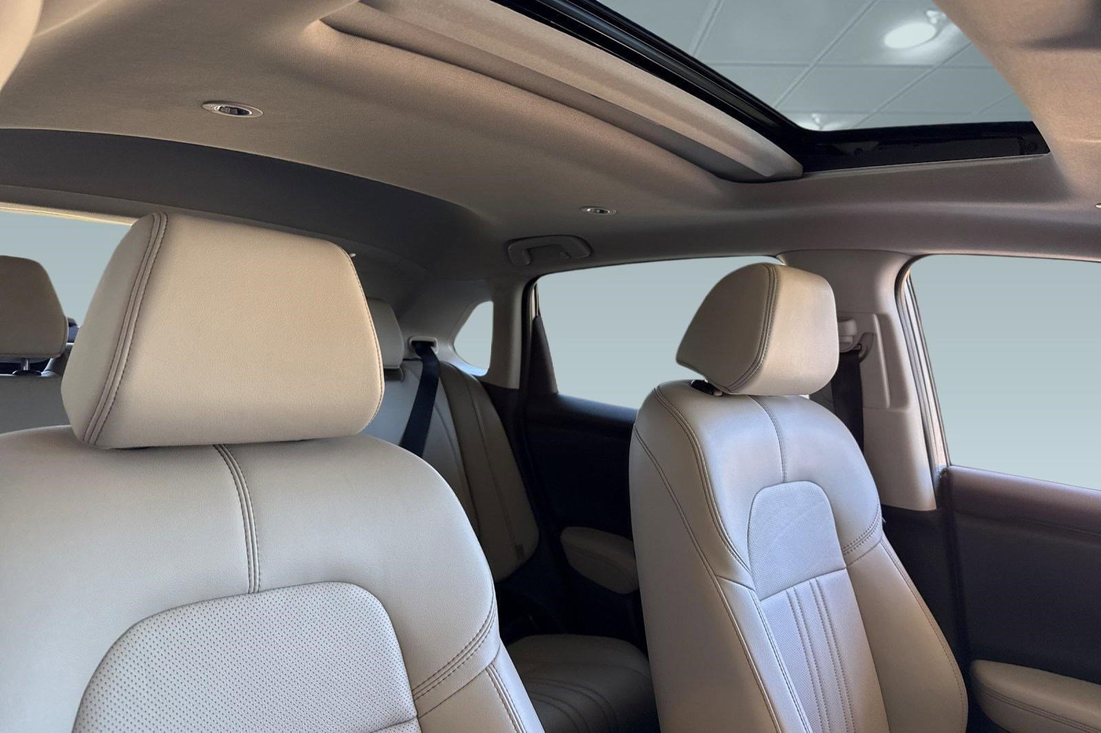 Certified 2024 Honda HR-V EX-L image 14