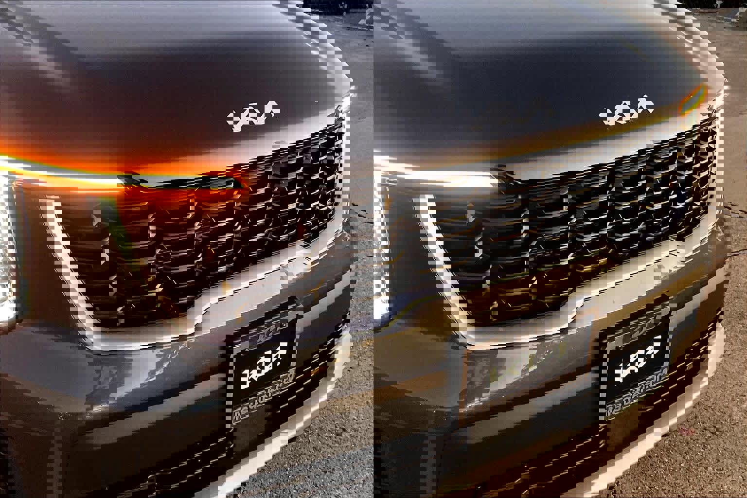 Certified 2024 Kia Sorento LX image 31