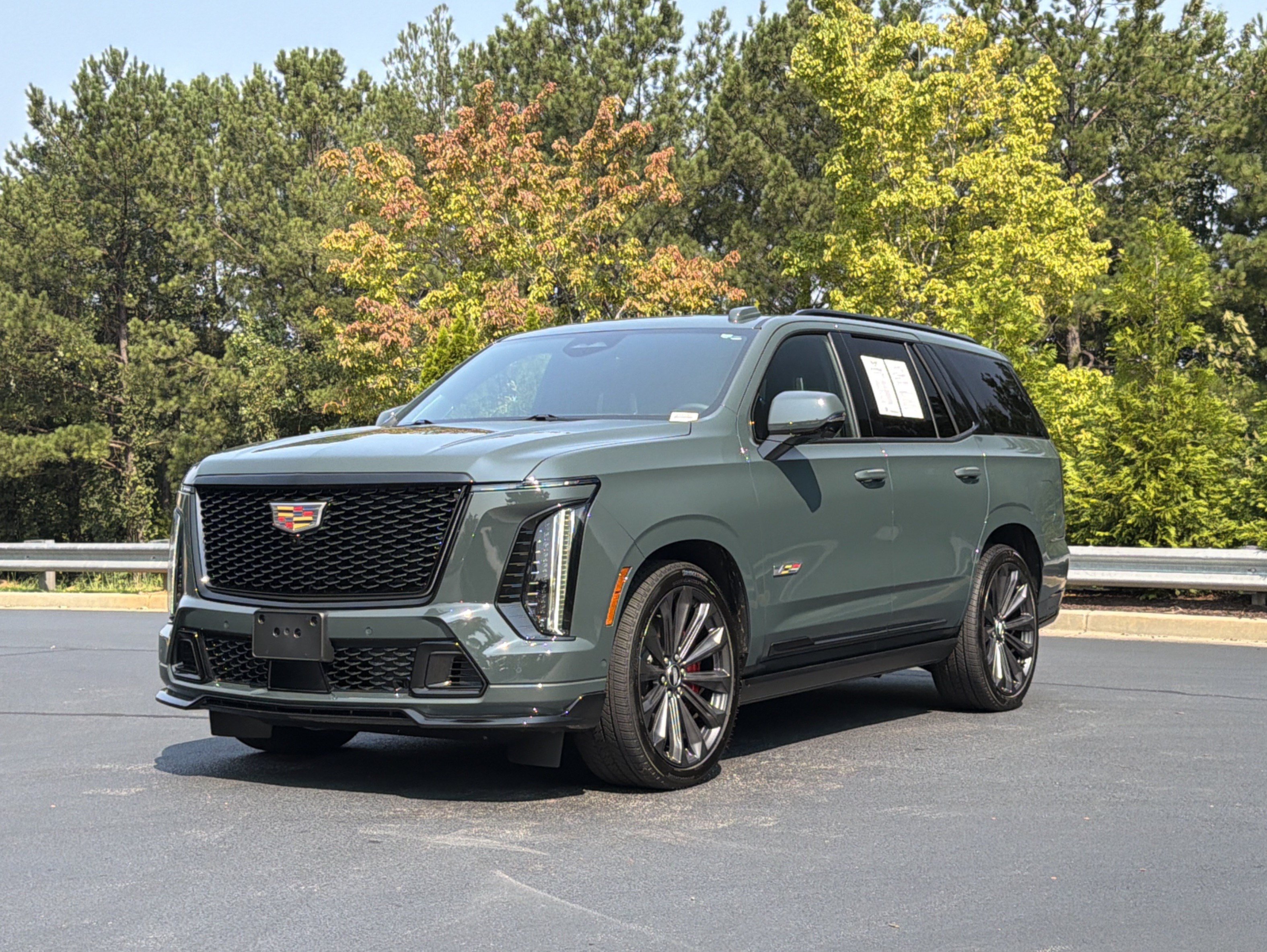Used 2026 Cadillac Escalade V AWD/4WD image 13