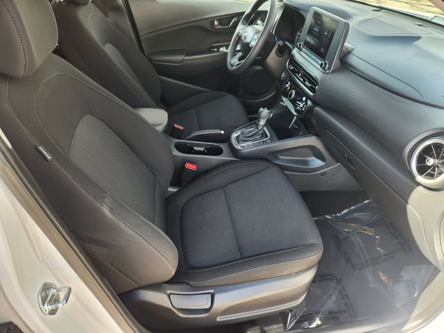 Used 2022 Hyundai Kona SEL image 12
