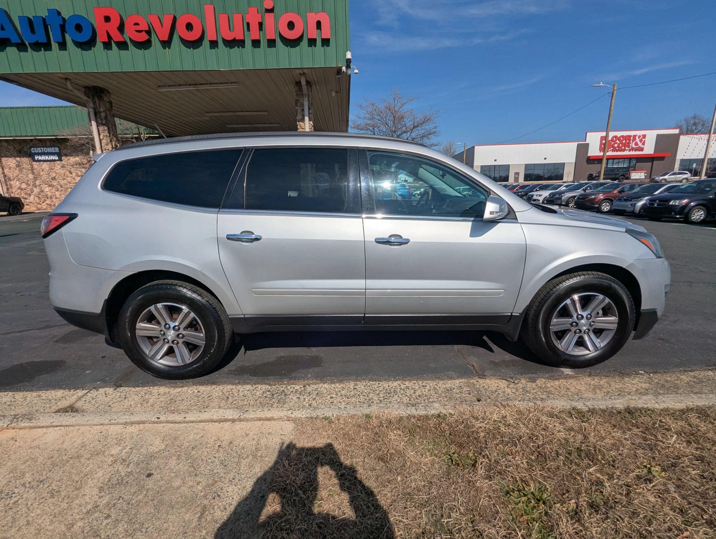 Used 2017 Chevrolet Traverse LT AWD/4WD image 8