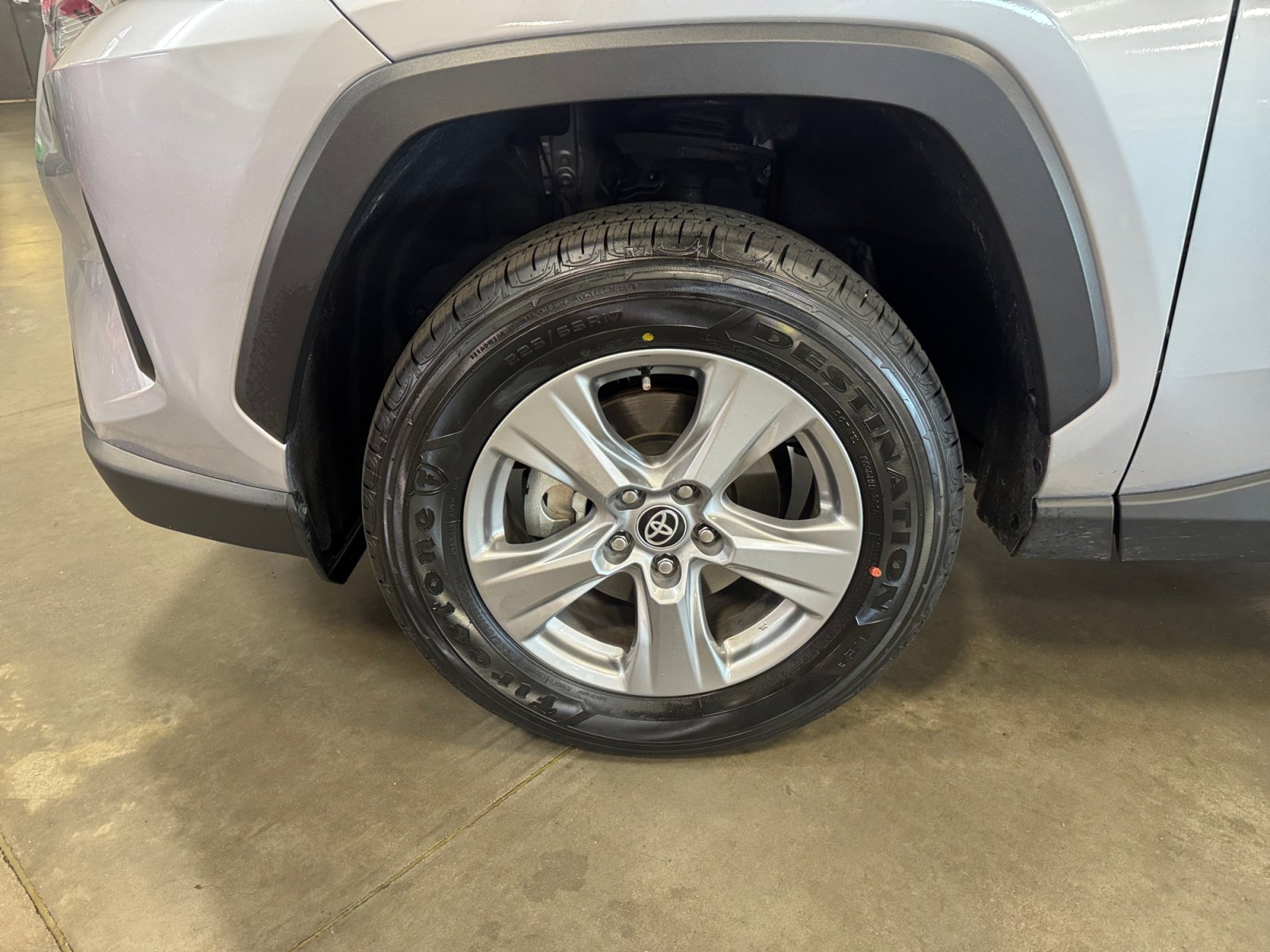 Used 2024 Toyota RAV4 XLE image 26