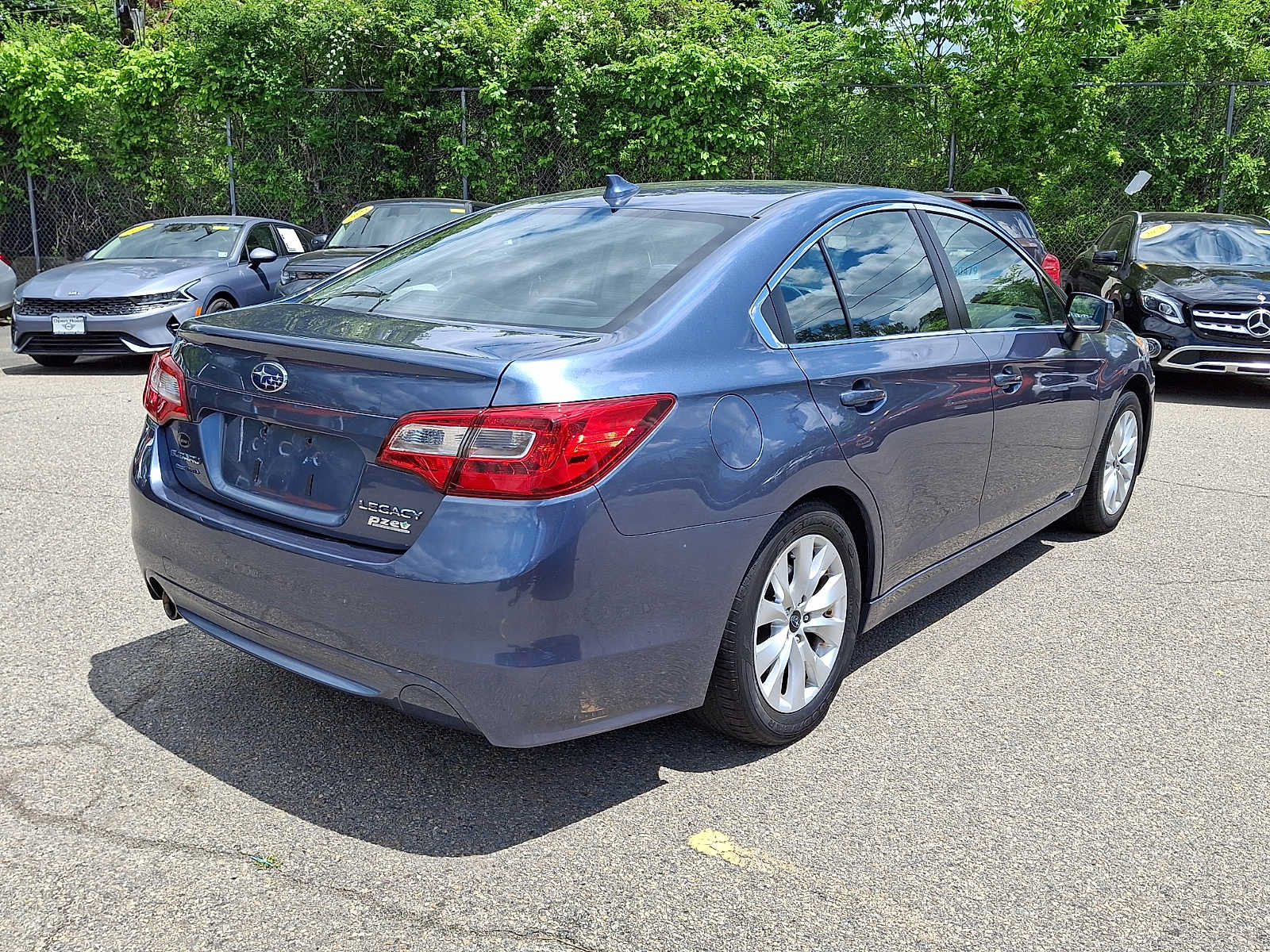 Used 2016 Subaru Legacy 2.5i Premium AWD/4WD image 6