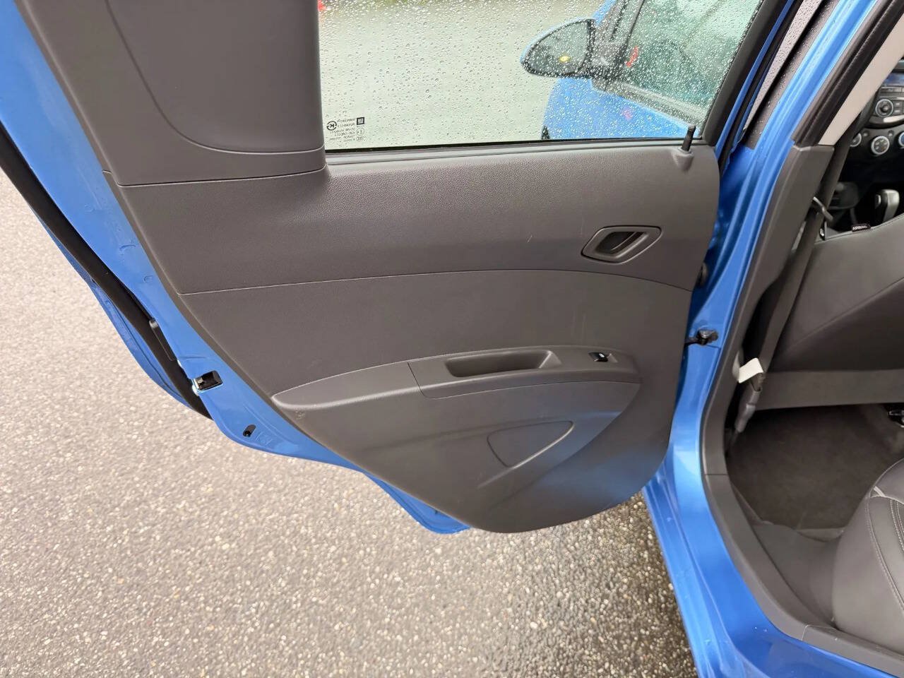 Used 2015 Chevrolet Spark LS FWD image 17
