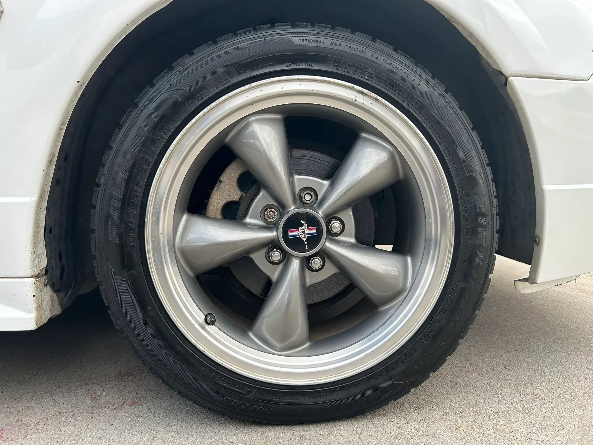 Used 2004 Ford Mustang GT Premium RWD image 22