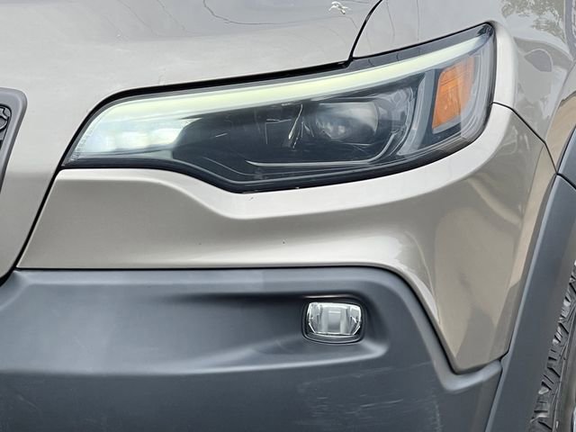 Used 2020 Jeep Cherokee Trailhawk w/ Cold Weather Group AWD/4WD image 38