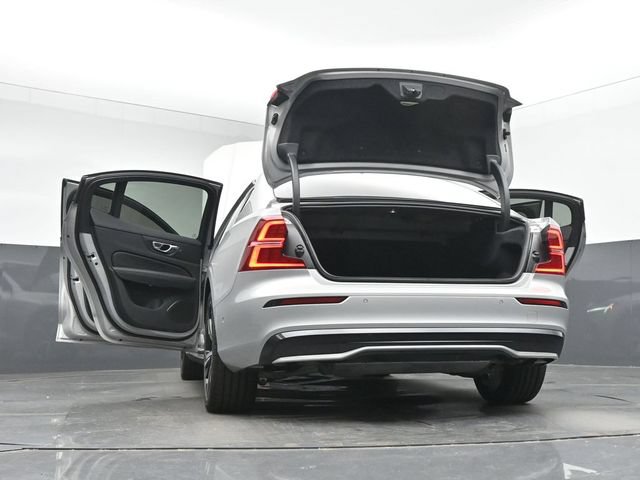 Used 2024 Volvo S60 B5 Plus AWD/4WD image 52