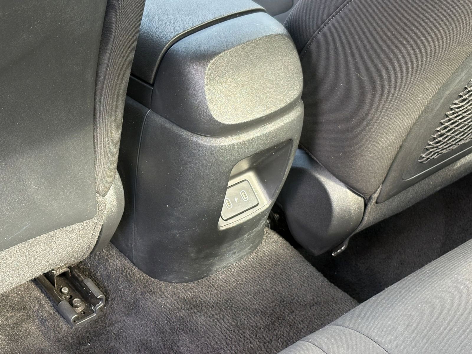 Used 2025 Hyundai Elantra SEL image 23