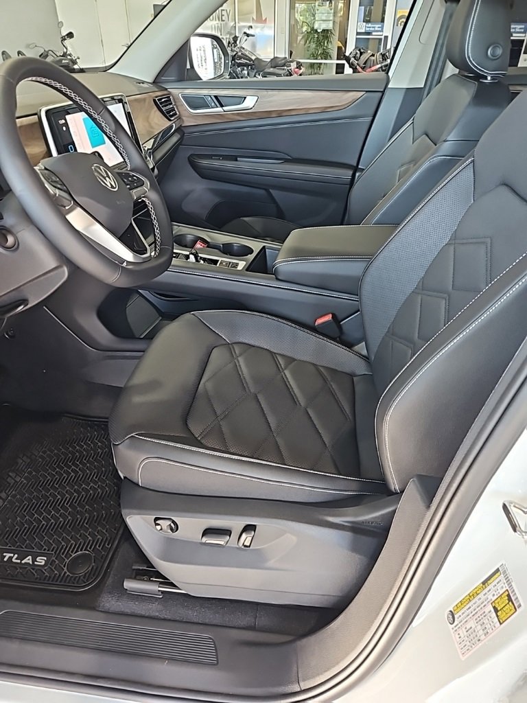 New 2026 Volkswagen Atlas SE image 27
