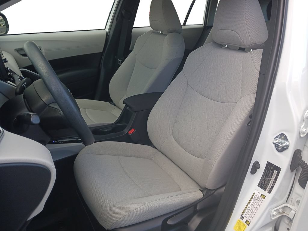 Used 2022 Toyota Corolla Cross L FWD image 26