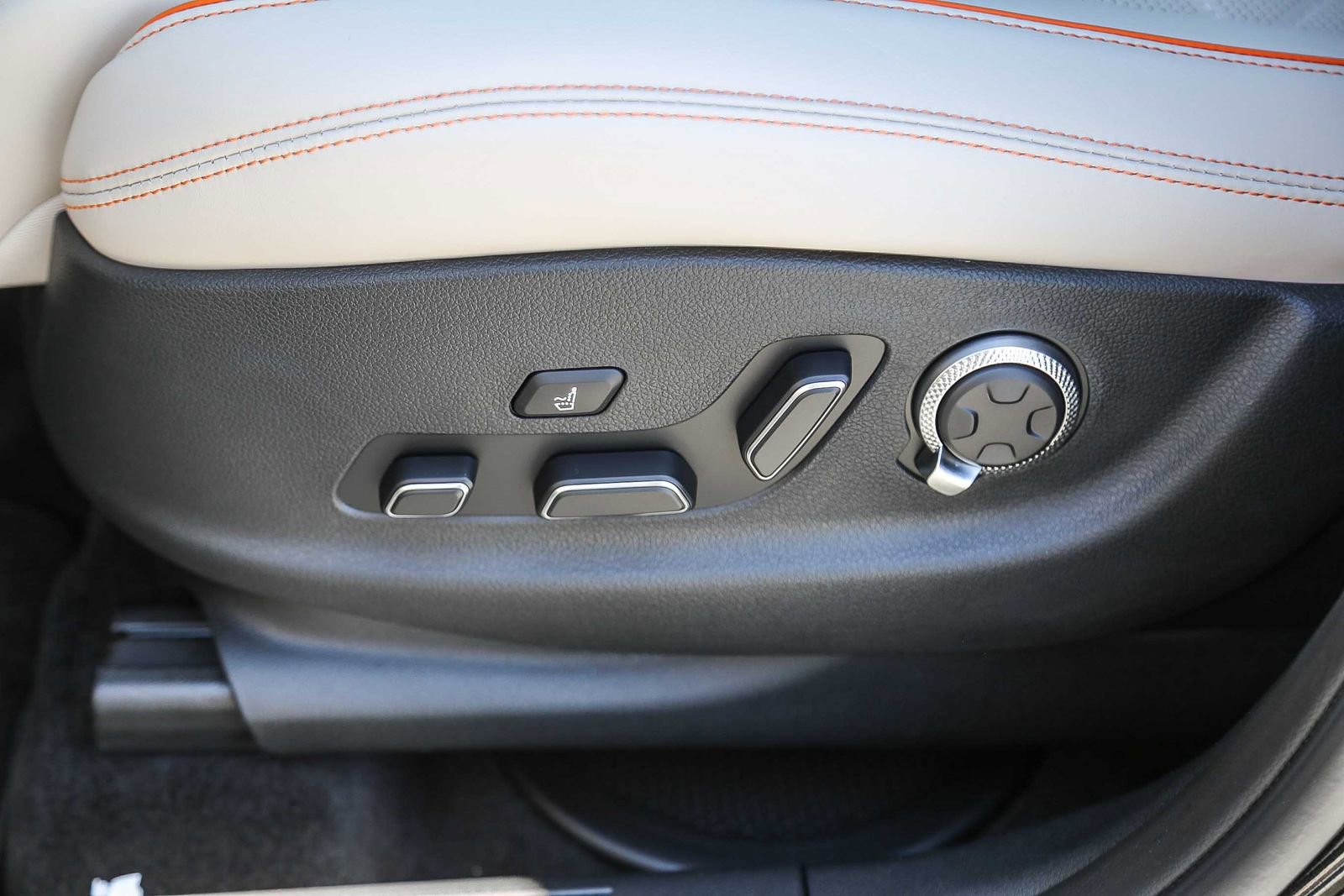 New 2026 Genesis GV70 3.5T Sport Prestige image 21