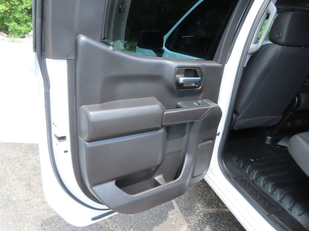 Used 2024 Chevrolet Silverado 1500 W/T w/ Trailering Package AWD/4WD image 25