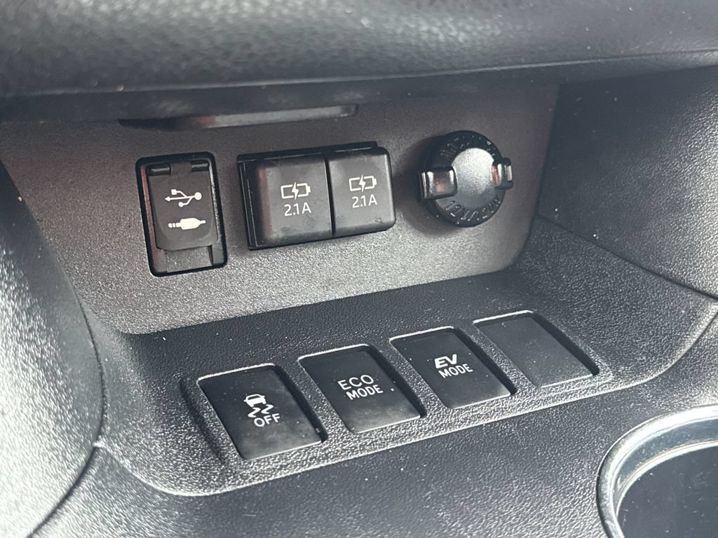 Used 2019 Toyota Highlander Limited AWD/4WD image 27