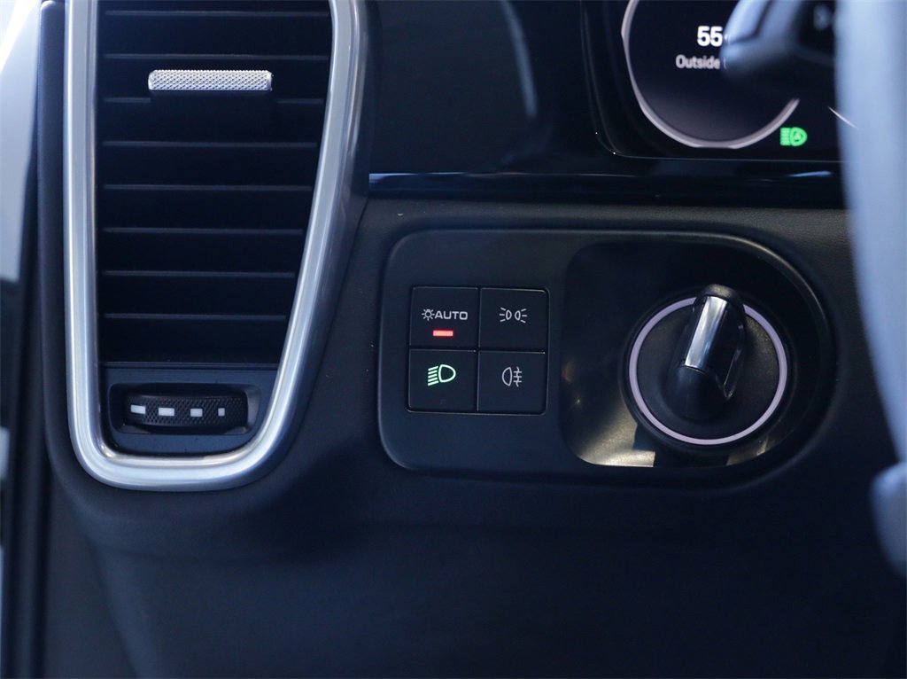 Certified 2023 Porsche Cayenne GTS image 26