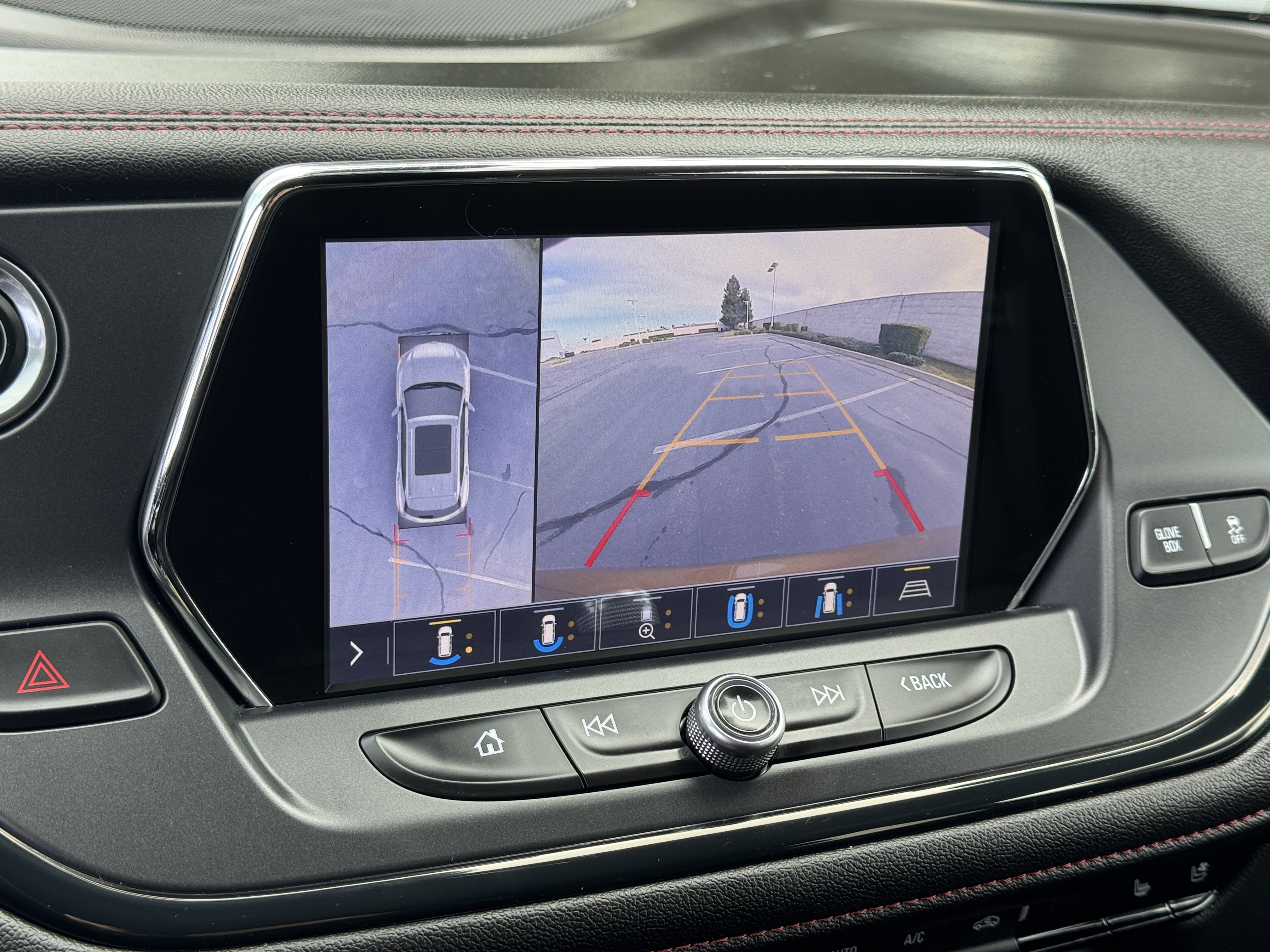 Used 2019 Chevrolet Blazer RS FWD image 26