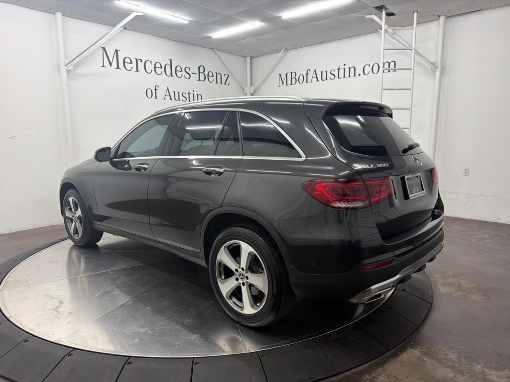 Used 2022 Mercedes-Benz GLC 300 image 5