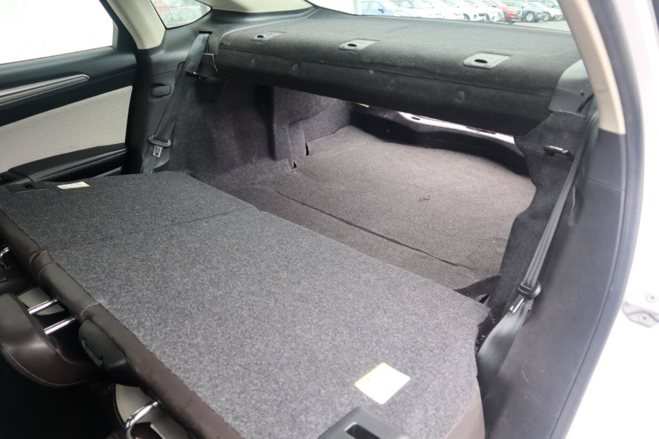 Used 2019 Ford Fusion SE w/ Equipment Group 151A FWD image 49