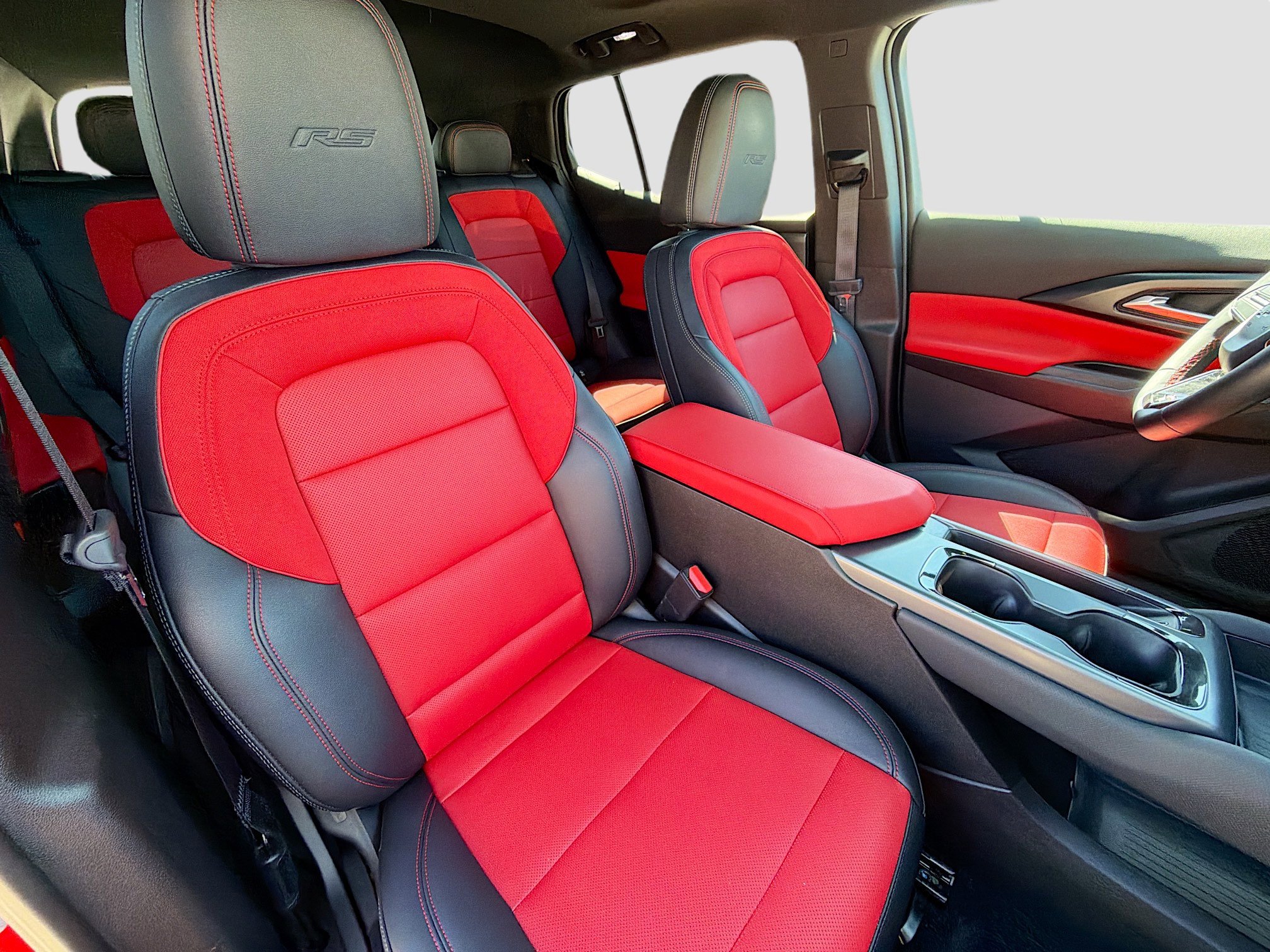 Used 2025 Chevrolet Equinox EV RS image 15