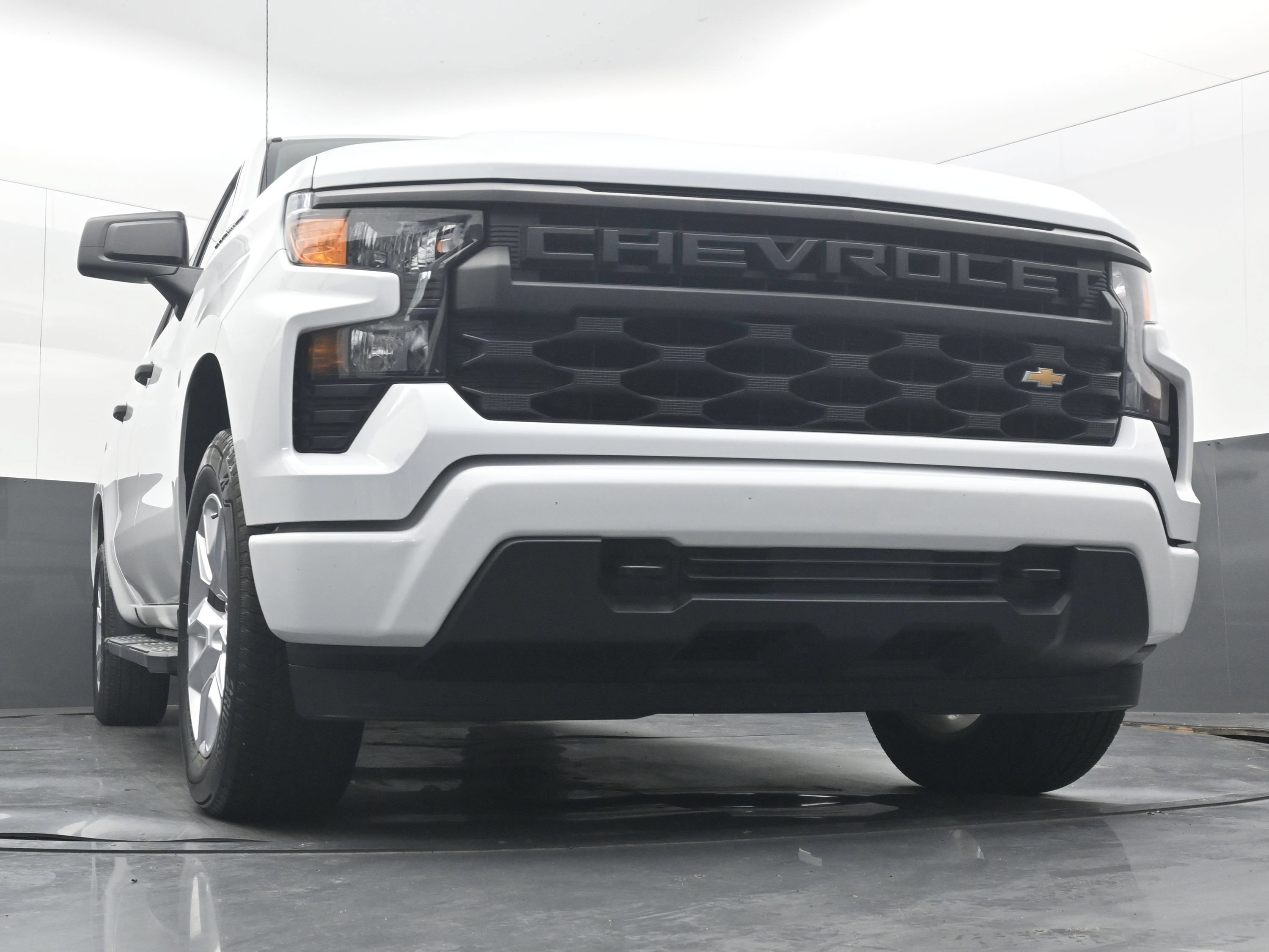 Used 2024 Chevrolet Silverado 1500 Custom AWD/4WD image 20