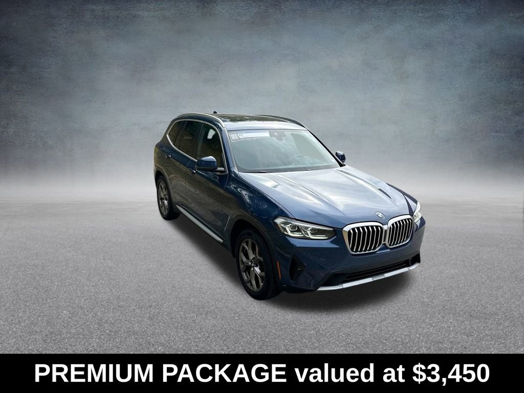 Used 2022 BMW X3 xDrive30i w/ Premium Package image 2