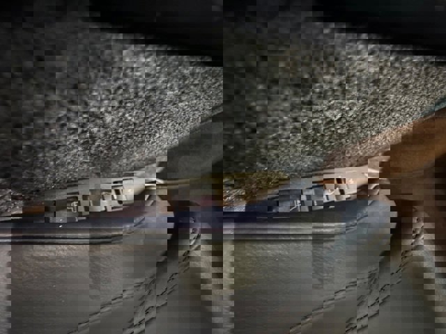 Used 2012 Aston Martin V8 Vantage S image 21