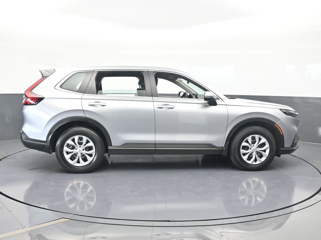 Used 2024 Honda CR-V LX image 7